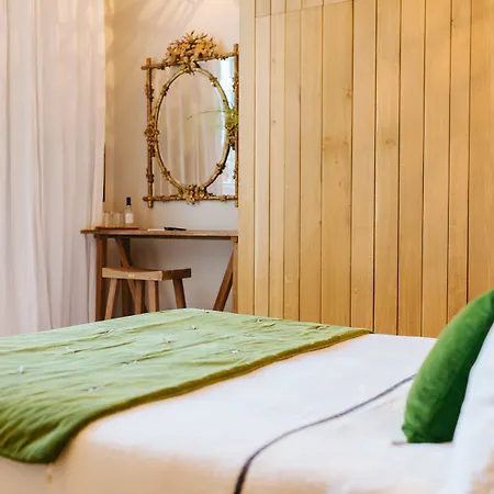 Πανσιόν La Course 4*