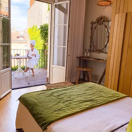 Guest house La Course